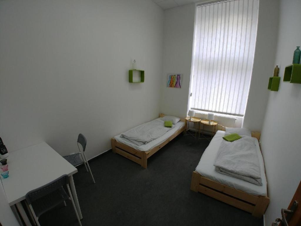 Rooms Veveri - Uvoz, 10 Min Peski Do Centru Brno Bagian luar foto