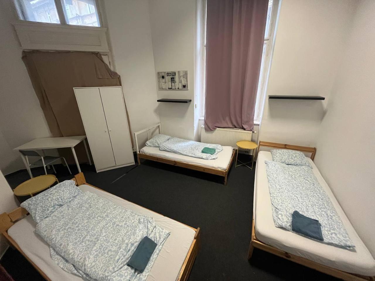 Rooms Veveri - Uvoz, 10 Min Peski Do Centru Brno Bagian luar foto